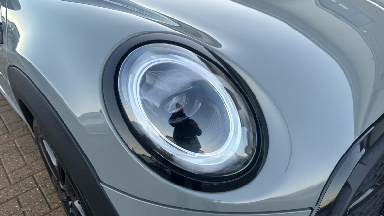 MINI Hatchback 1.5 Cooper Sport 3dr Petrol Hatchback